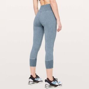Lululemon Wunder Under Crop 23" Ribbed Washed Moon Blue Sz 4